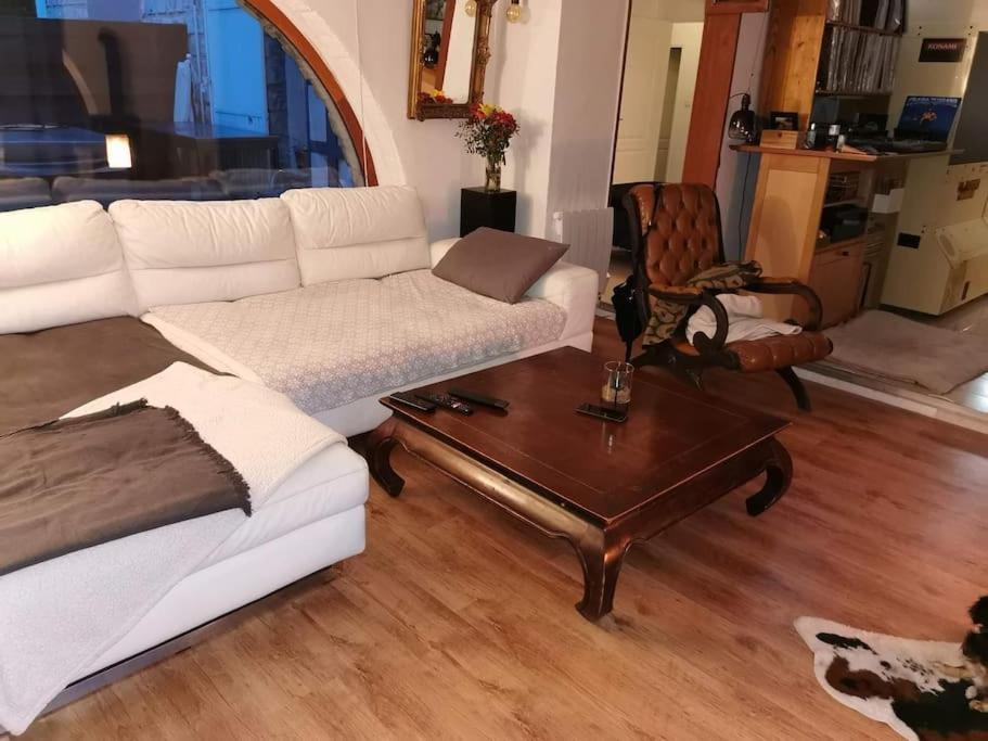 Loft Ravissant Avec Jacuzzi Et Parc Lägenhet Orange  Exteriör bild
